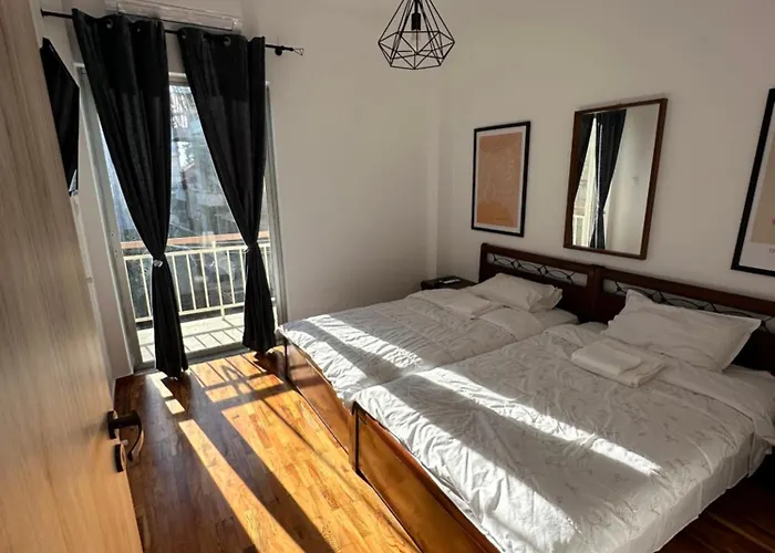 Sunflower Suite Trikala